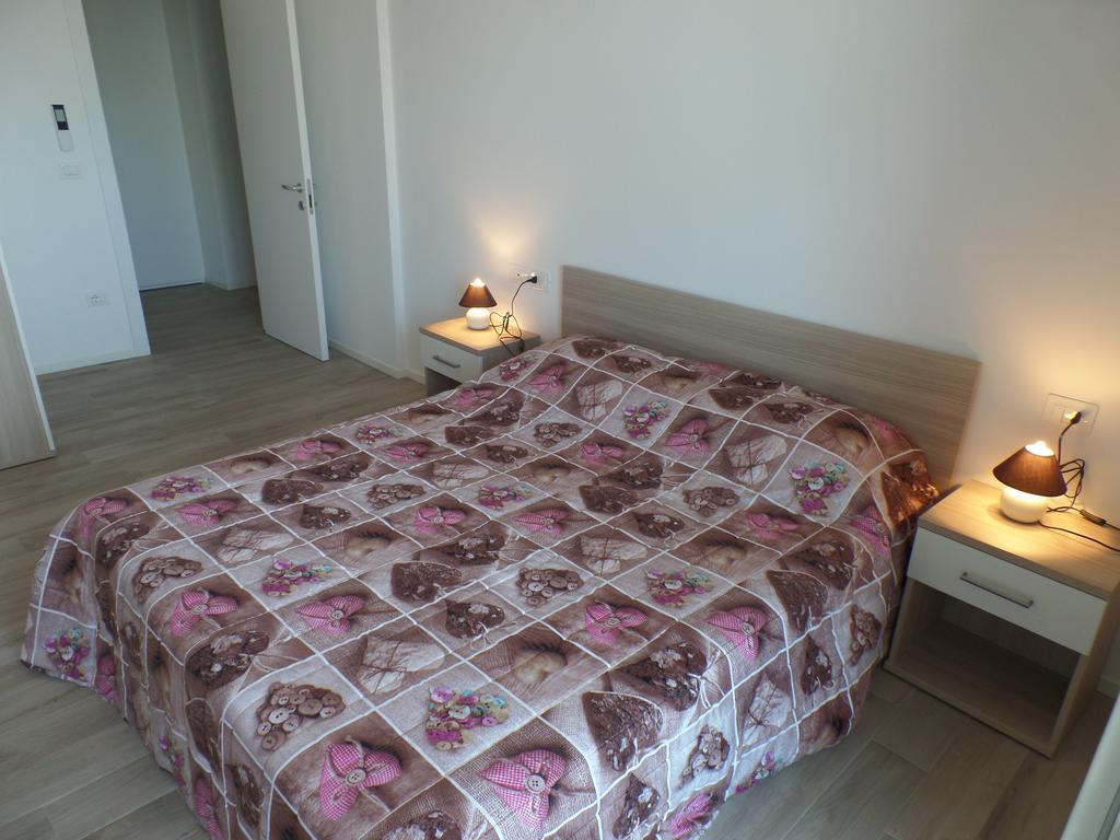 Condominio Giardino Bibione Exteriör bild
