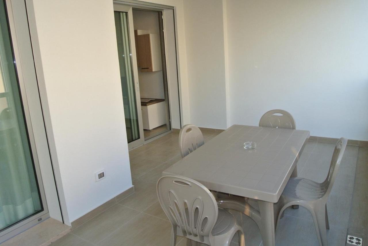 Condominio Giardino Bibione Exteriör bild
